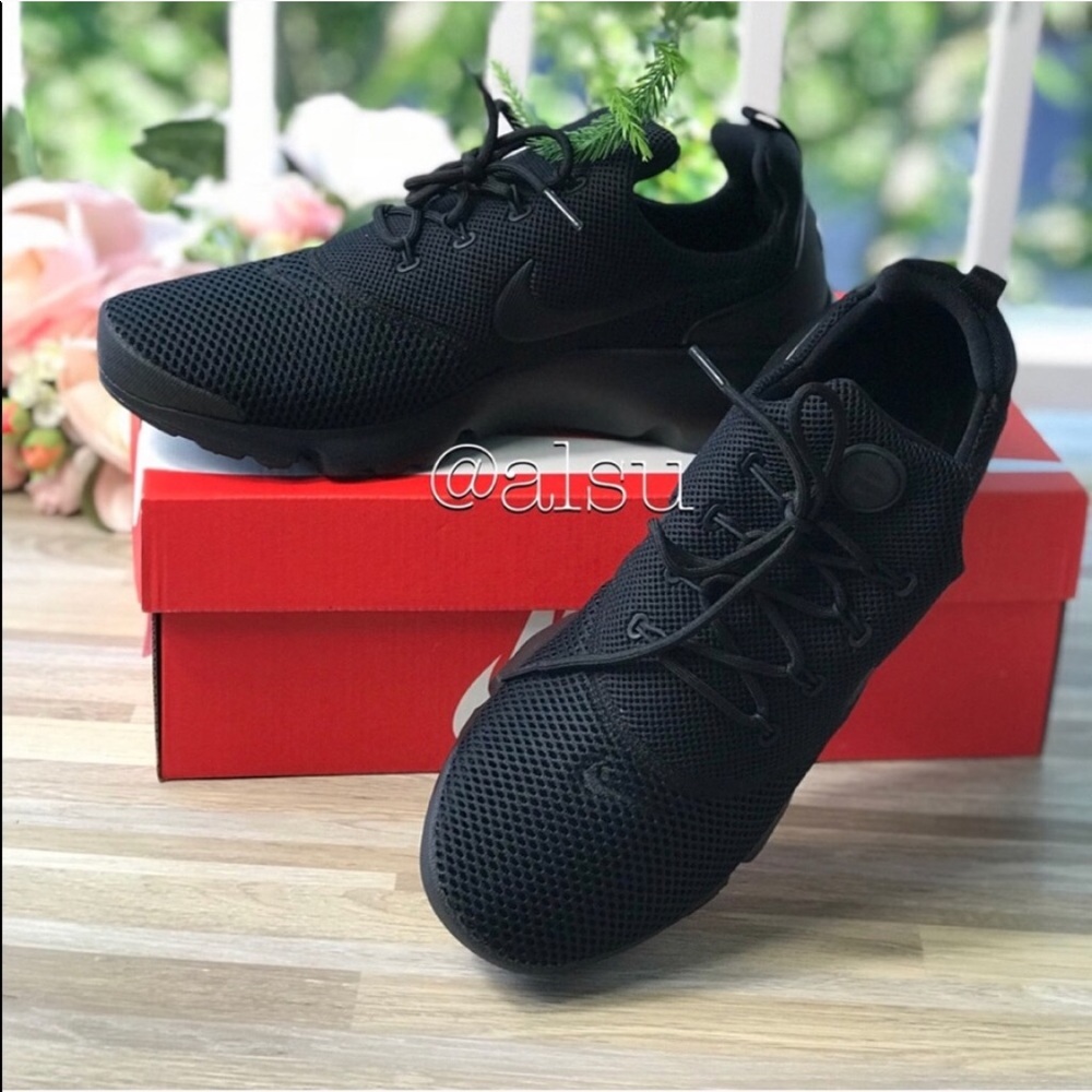 NWT Nike Air Presto Fly Black W AUTHENTIC - Picture 3 of 7